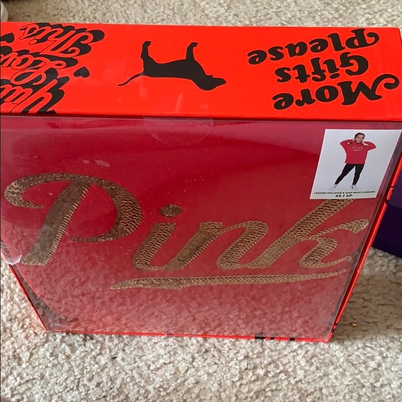 Victoria Secret Set ❣️ - Picture 3 of 3